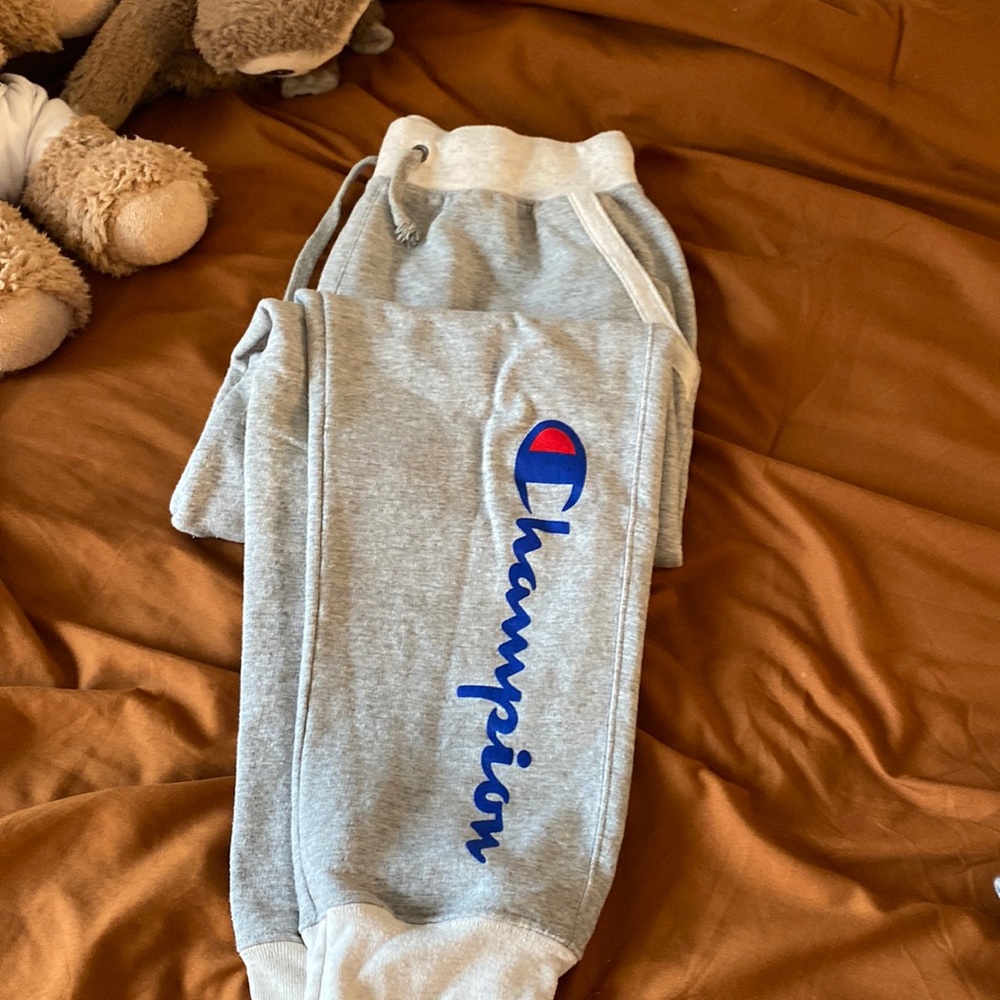 champion sweats